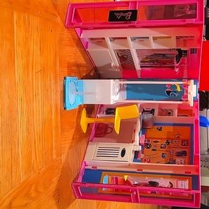 Barbie Closet